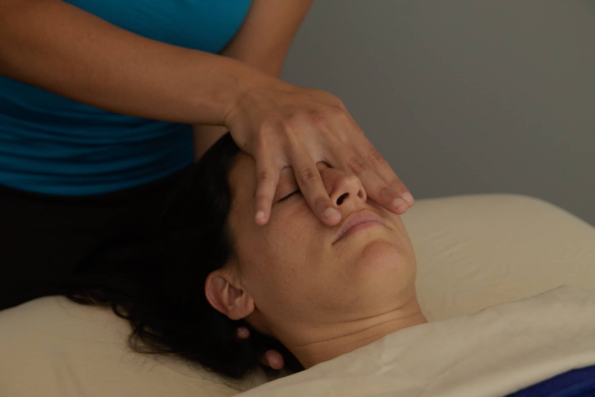 Jennifer Kiel practicing Frontal Occipital Decompression on a client